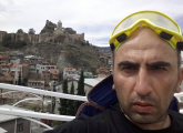რკინის კარების შეღებვა.