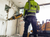 service V - დანგრევა დასუფთავება